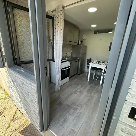 Apartment House Montesanto Neapel